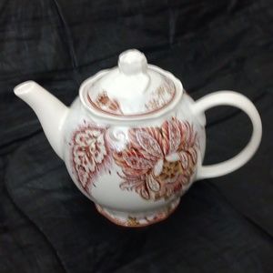Taylor By Noble  Excellence Teapot